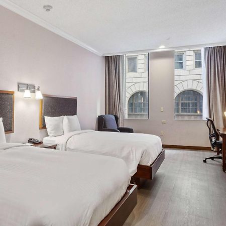 מלון ניו אורלינס Wyndham Garden Baronne Plaza מראה חיצוני תמונה