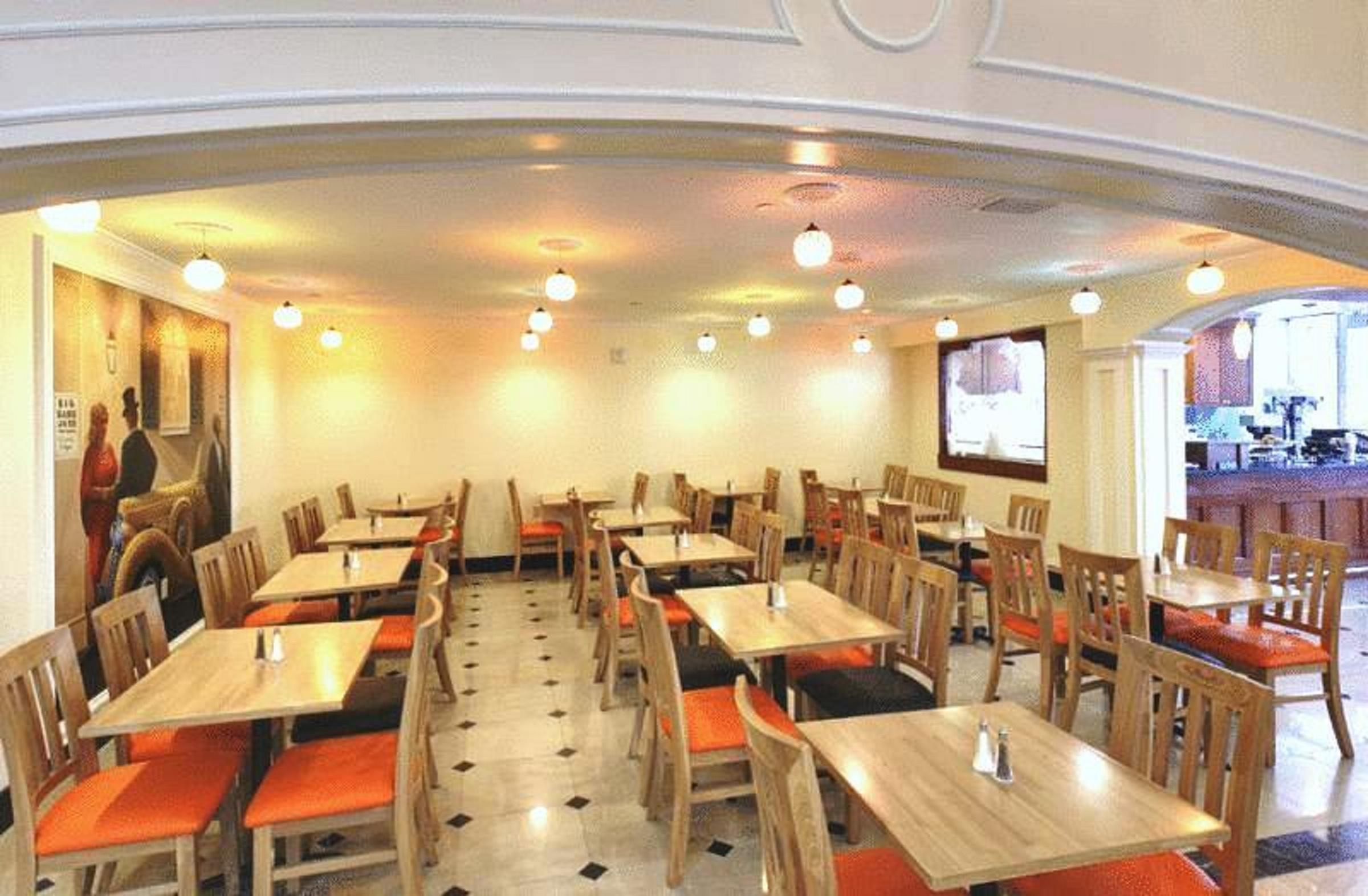 מלון ניו אורלינס Wyndham Garden Baronne Plaza מראה חיצוני תמונה