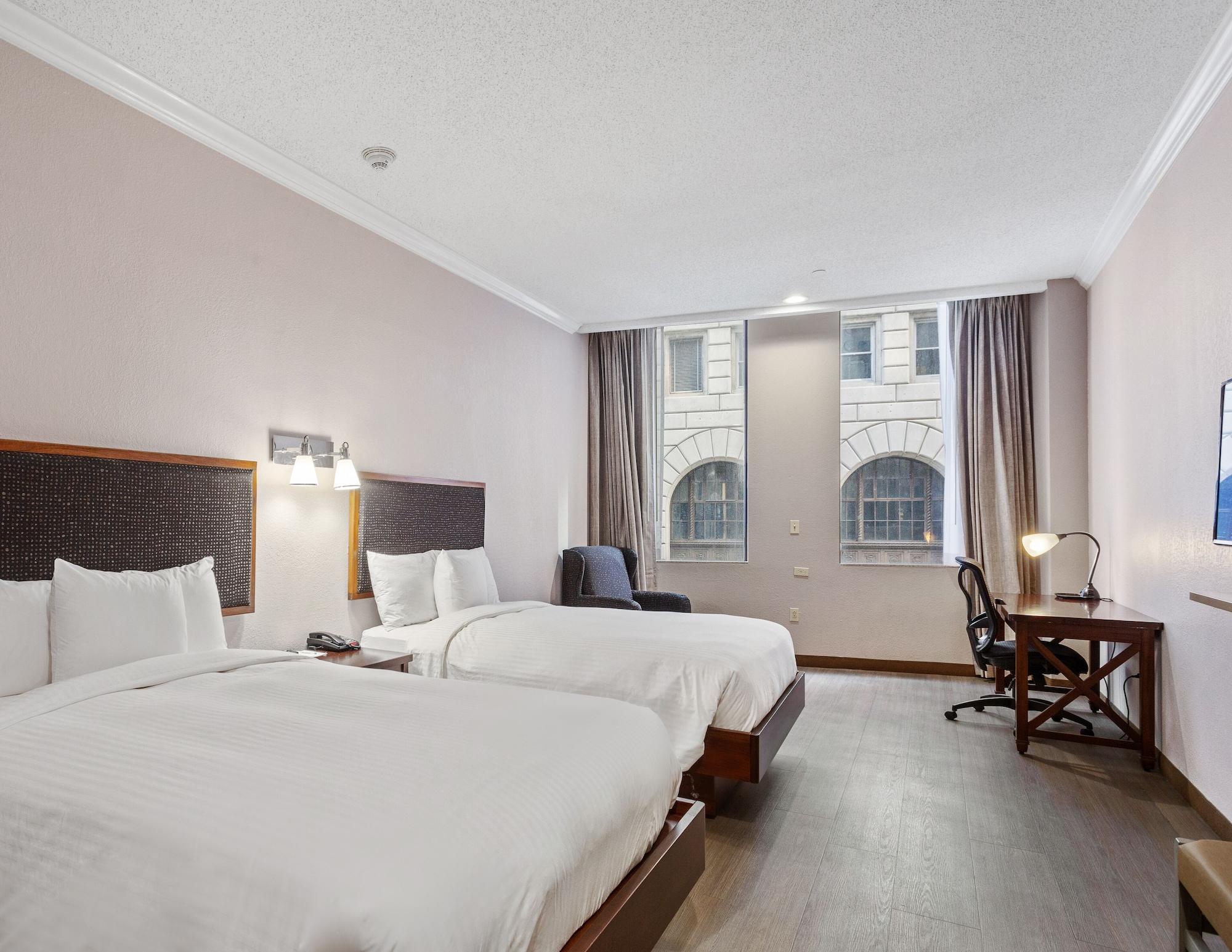 מלון ניו אורלינס Wyndham Garden Baronne Plaza מראה חיצוני תמונה