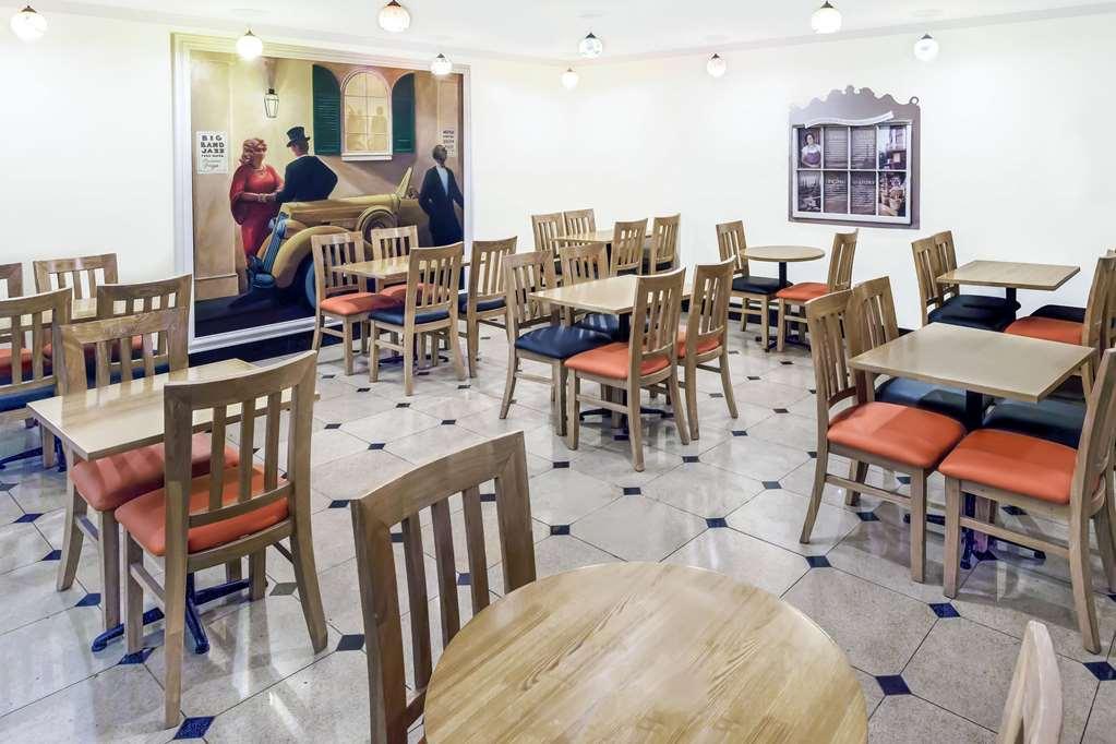 מלון ניו אורלינס Wyndham Garden Baronne Plaza מתקנים תמונה
